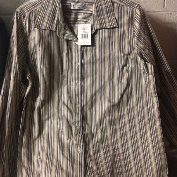 5 Button Down Ladies Shirts New with tags - Picture 5 of 5